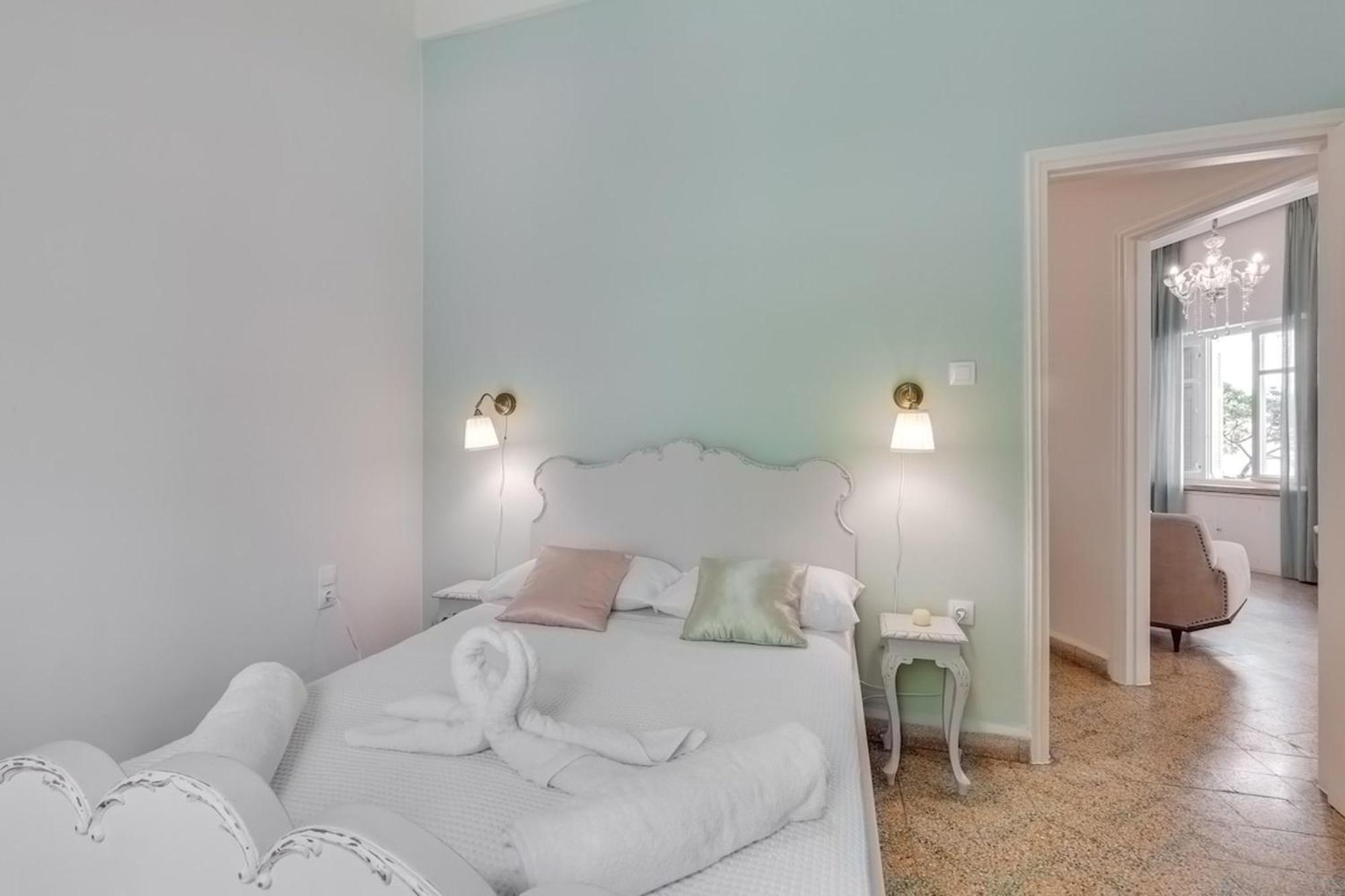 Samouil Apartment Steps From The Beach 하니아 외부 사진